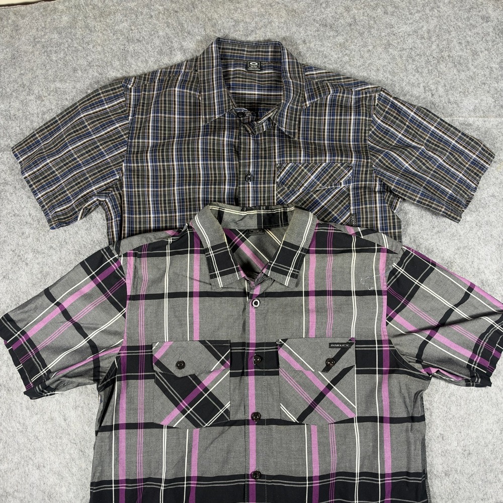 Lot x 2 Oakley Shirt Men's Medium Gray Plaid Checkered Short Sleeve Button